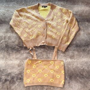 Tan & Yellow Women's Sweater Set ☀️